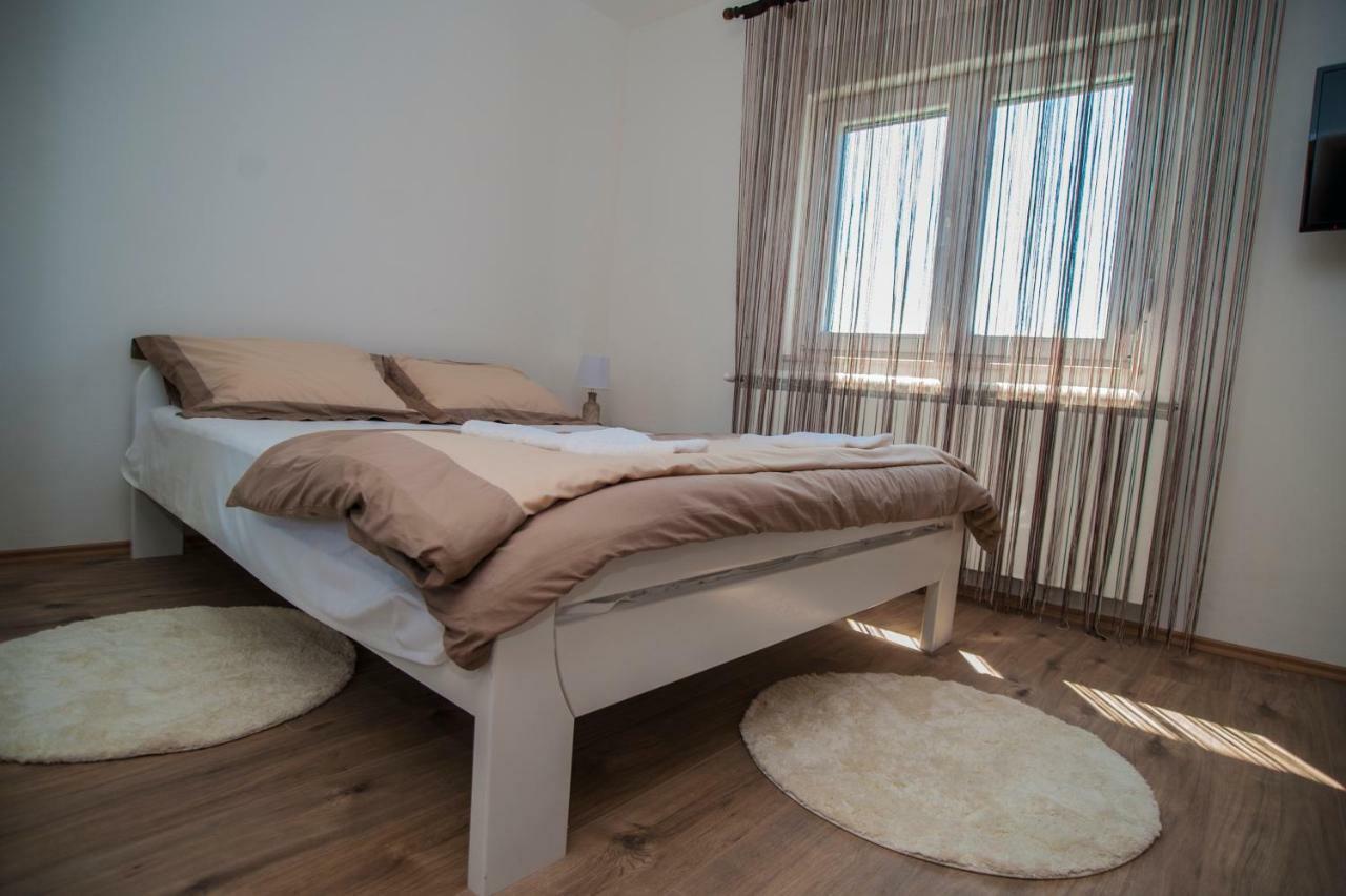 Guesthouse Buco Требинье Экстерьер фото
