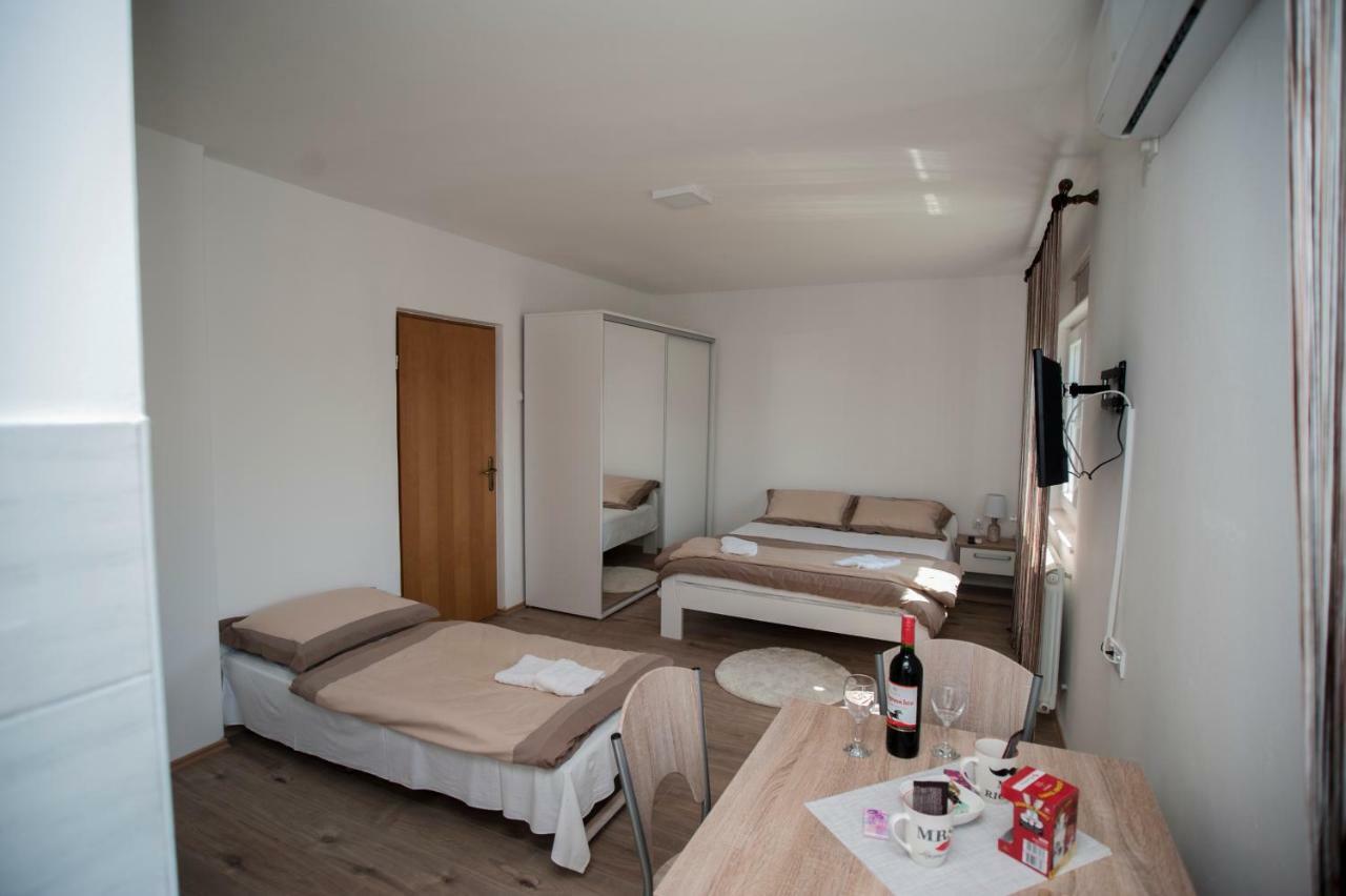 Guesthouse Buco Требинье Экстерьер фото